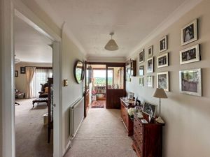 Photo 25- click for photo gallery